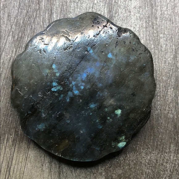 Peacock labradorite Handmade crystal Spirit charm - Picture 3 of 6